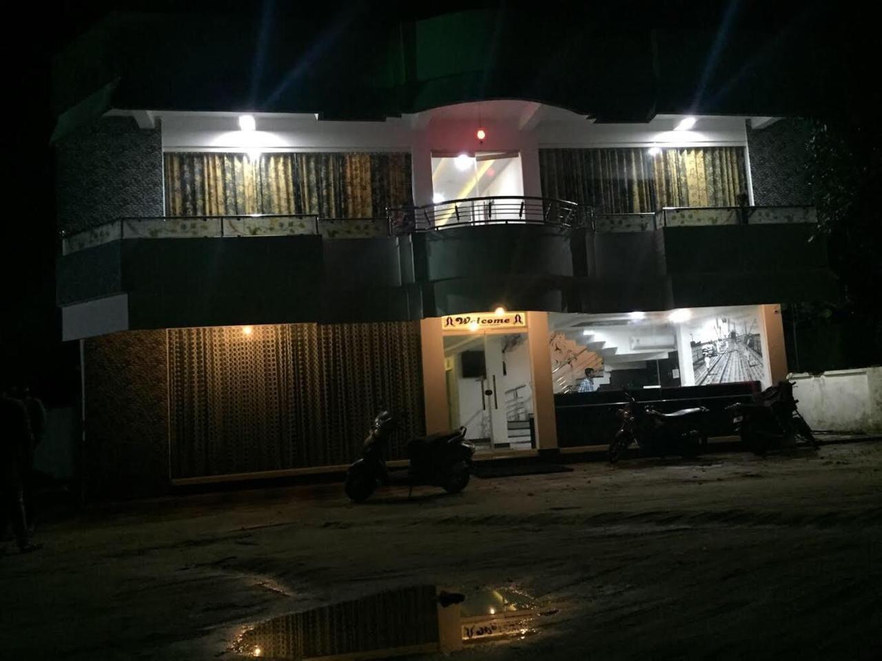 Mugal Beach Resort Alappuzha Luaran gambar